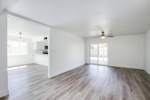 549 W Emerald Ave, Mesa, AZ 85210 photo 6