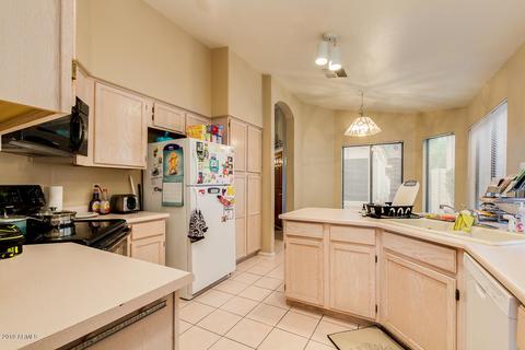 226 E Vaughn Ave, Gilbert, AZ 85234 photo 12