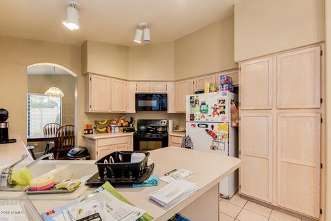 226 E Vaughn Ave, Gilbert, AZ 85234 photo 11