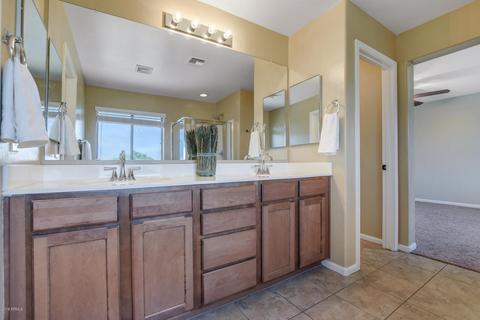 2975 E Franklin Ave, Gilbert, AZ 85295 photo 17