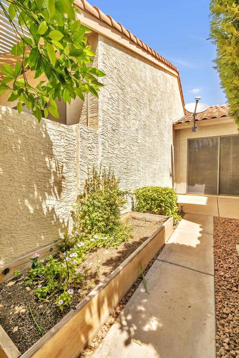 955 E Mcnair Dr, Tempe, AZ 85283 photo 19