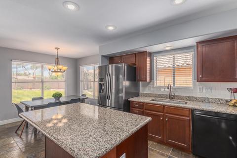 3889 E Douglas Loop, Gilbert, AZ 85234 photo 12