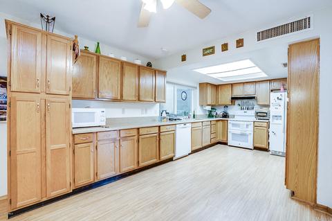 1060 E Hope St, Mesa, AZ 85203 photo 2