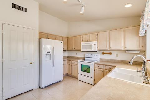 4227 E Vista Dr, Phoenix, AZ 85032 photo 4