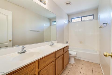 4220 E Seasons Cir, Gilbert, AZ 85297 photo 14