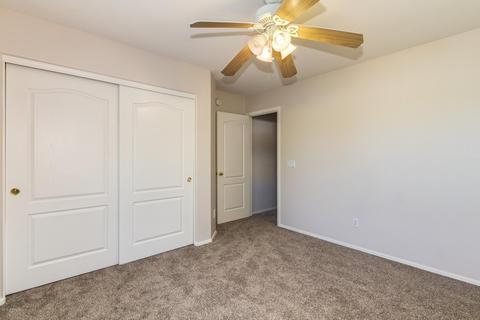 4220 E Seasons Cir, Gilbert, AZ 85297 photo 16