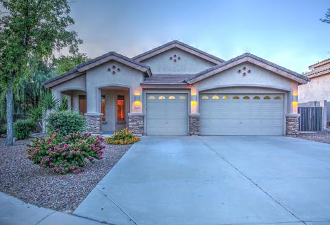 7310 E Minton Cir, Mesa, AZ 85207 photo 3