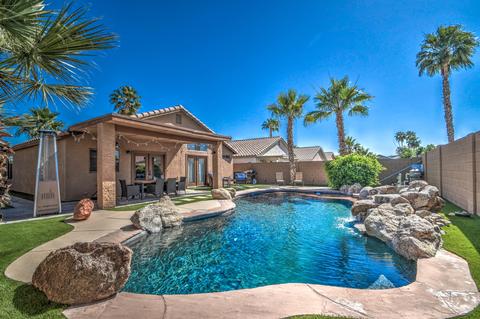 748 E Potter Dr, Phoenix, AZ 85024 photo 1