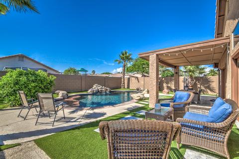 748 E Potter Dr, Phoenix, AZ 85024 photo 4