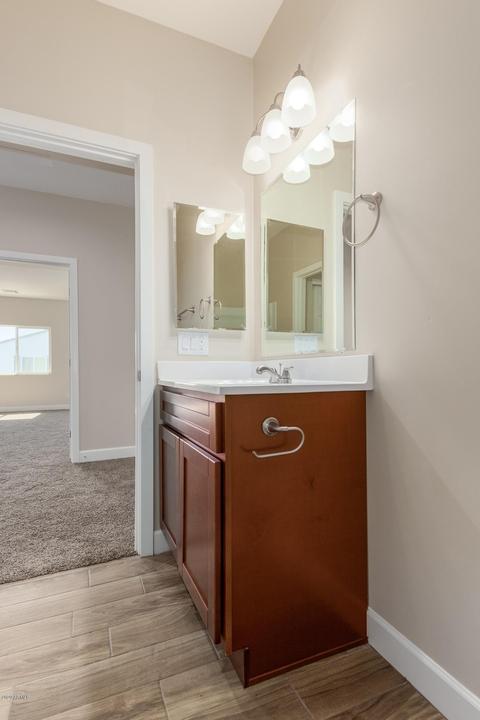1034 E Odeum Ln, Phoenix, AZ 85040 photo 25