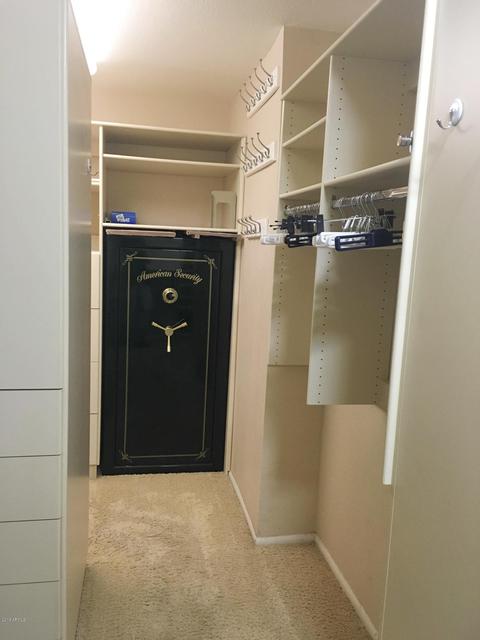 1825 E Winchcomb Dr, Phoenix, AZ 85022 photo 18