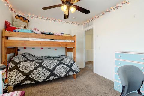 6724 S 36th Ln, Phoenix, AZ 85041 photo 19