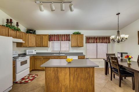 917 E Blackhawk Dr, Phoenix, AZ 85024 photo 8