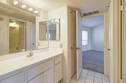 1738 E Sandra Ter, Phoenix, AZ 85022 photo 10