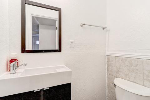 2948 E Mobile Ln, Phoenix, AZ 85040 photo 12