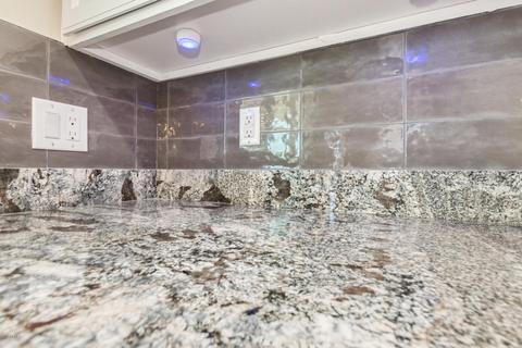 2009 W Greenbriar Dr, Phoenix, AZ 85023 photo 8