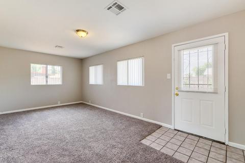 6334 N 19th Dr, Phoenix, AZ 85015 photo 3