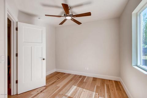 3827 E Devonshire Ave, Phoenix, AZ 85018 photo 12