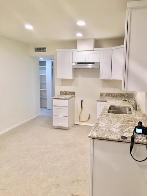1833 E Chipman Rd, Phoenix, AZ 85040 photo 8