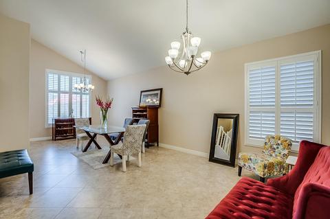 271 E Ashurst Dr, Phoenix, AZ 85048 photo 9