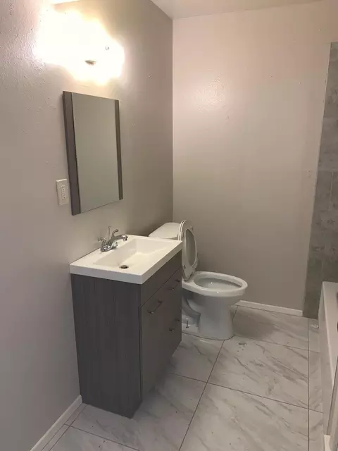 4133 E Belleview St, Phoenix, AZ 85008 photo 6