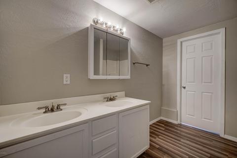 1503 S Lawson Dr, Apache Junction, AZ 85120 photo 12