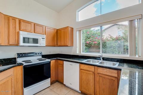 3930 E Morrow Dr, Phoenix, AZ 85050 photo 6
