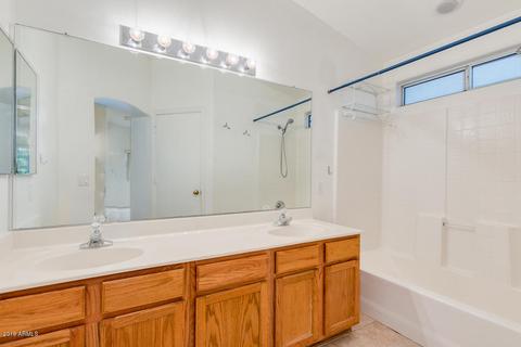 3930 E Morrow Dr, Phoenix, AZ 85050 photo 18