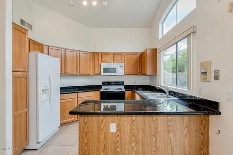 3930 E Morrow Dr, Phoenix, AZ 85050 photo 5