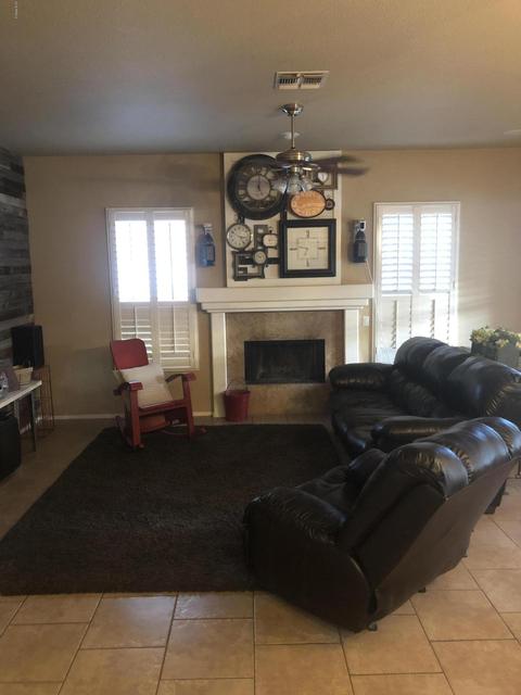 52 S Debra Dr, Gilbert, AZ 85296 photo 5