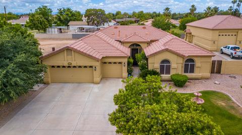 30 S Equestrian Ct, Gilbert, AZ 85296 photo 2