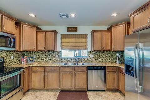 2484 E Boston St, Gilbert, AZ 85295 photo 8