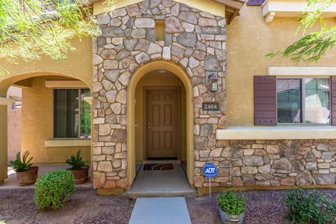 2484 E Boston St, Gilbert, AZ 85295 photo 2