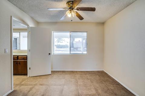 5108 W Echo Ln, Glendale, AZ 85302 photo 10
