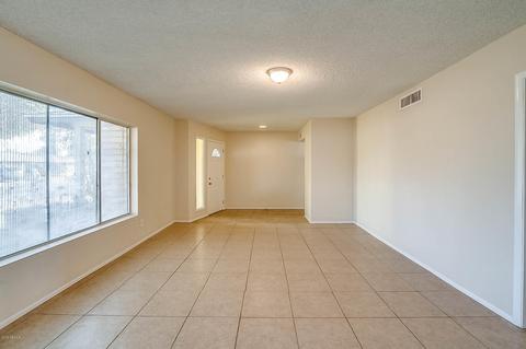 5108 W Echo Ln, Glendale, AZ 85302 photo 9