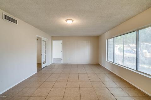 5108 W Echo Ln, Glendale, AZ 85302 photo 8