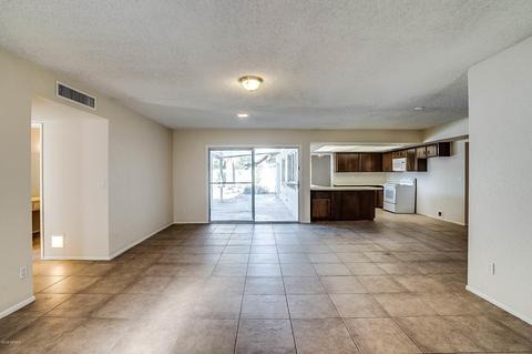 5108 W Echo Ln, Glendale, AZ 85302 photo 7