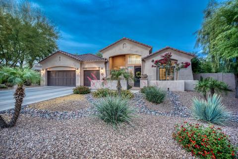 894 E County Down Dr, Chandler, AZ 85249 photo 1