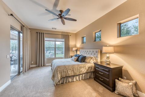 894 E County Down Dr, Chandler, AZ 85249 photo 11