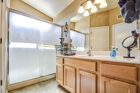 2149 S Peppertree Dr, Gilbert, AZ 85295 photo 27