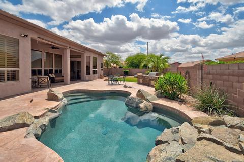4423 E Kirkland Rd, Phoenix, AZ 85050 photo 2