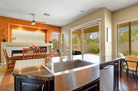 5220 E Patrick Ln, Phoenix, AZ 85054 photo 11