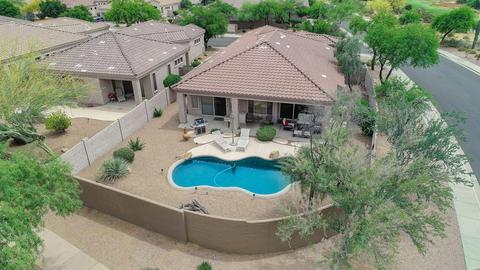 5220 E Patrick Ln, Phoenix, AZ 85054 photo 1