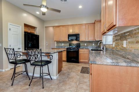 6948 S Forest Ave, Gilbert, AZ 85298 photo 4