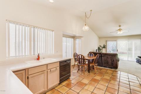 208 W Behrend Dr, Phoenix, AZ 85027 photo 12