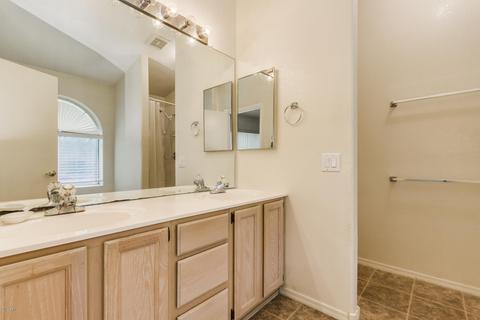 208 W Behrend Dr, Phoenix, AZ 85027 photo 18