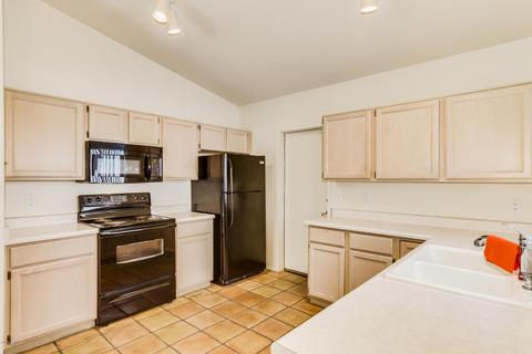 208 W Behrend Dr, Phoenix, AZ 85027 photo 10