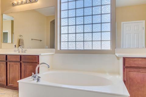 3107 E Blue Ridge Way, Gilbert, AZ 85298 photo 12