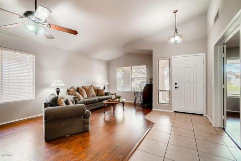 2313 W Bent Tree Dr, Phoenix, AZ 85085 photo 3