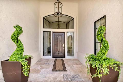 2004 E Freeport Ln, Gilbert, AZ 85234 photo 9